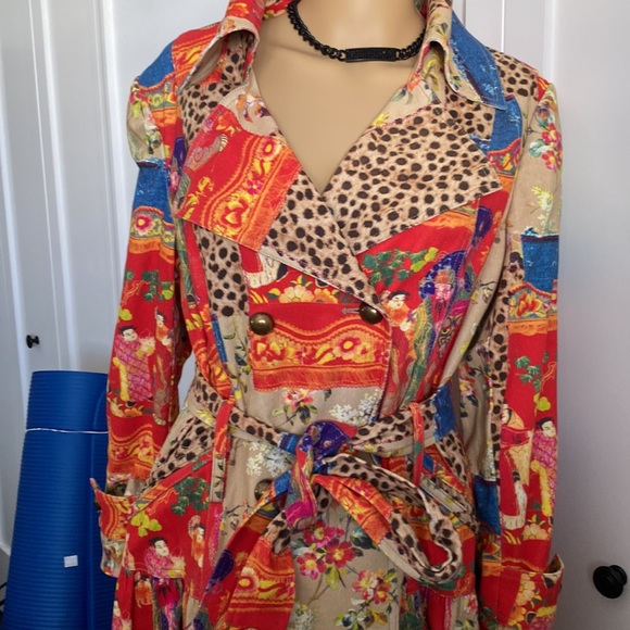 Women’s Simon Chang Sz10 Maxi coat-multicolored Asian print. Belted w/pockets. - Picture 5 of 10